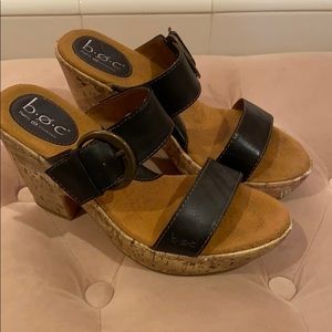 Born Concept b•ø•c black wedges 7.5